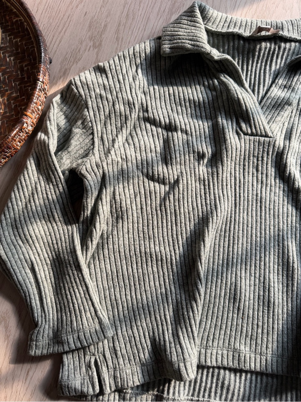 NWOT Loft Ribbed Pullover - Picture 2 of 4